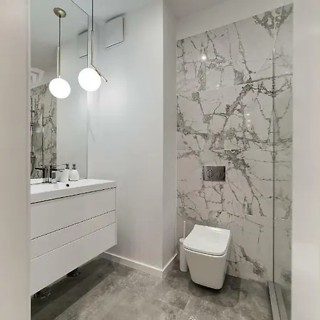 Delux * ポズナン